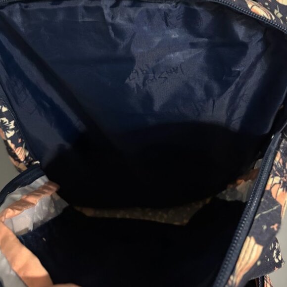 Good Used Condition Jansport Backpack - Picture 4 of 5